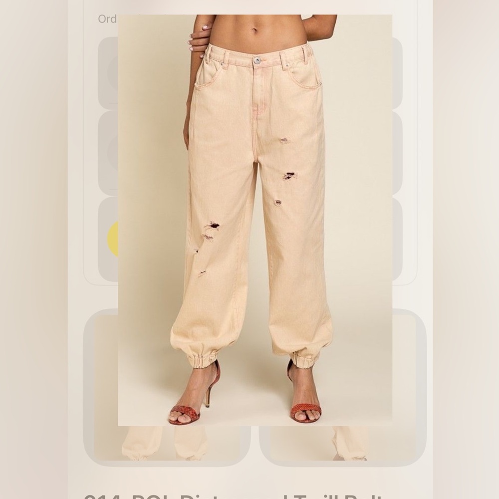 NWOT POL Distressed Twill Belt Joggers